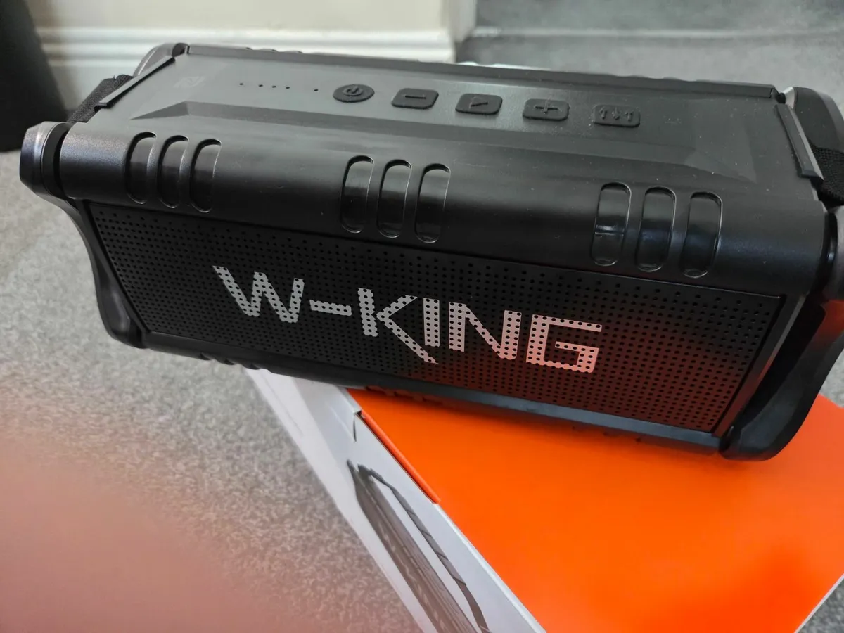 Mini Bluetooth Speaker 50W Like New - Image 2