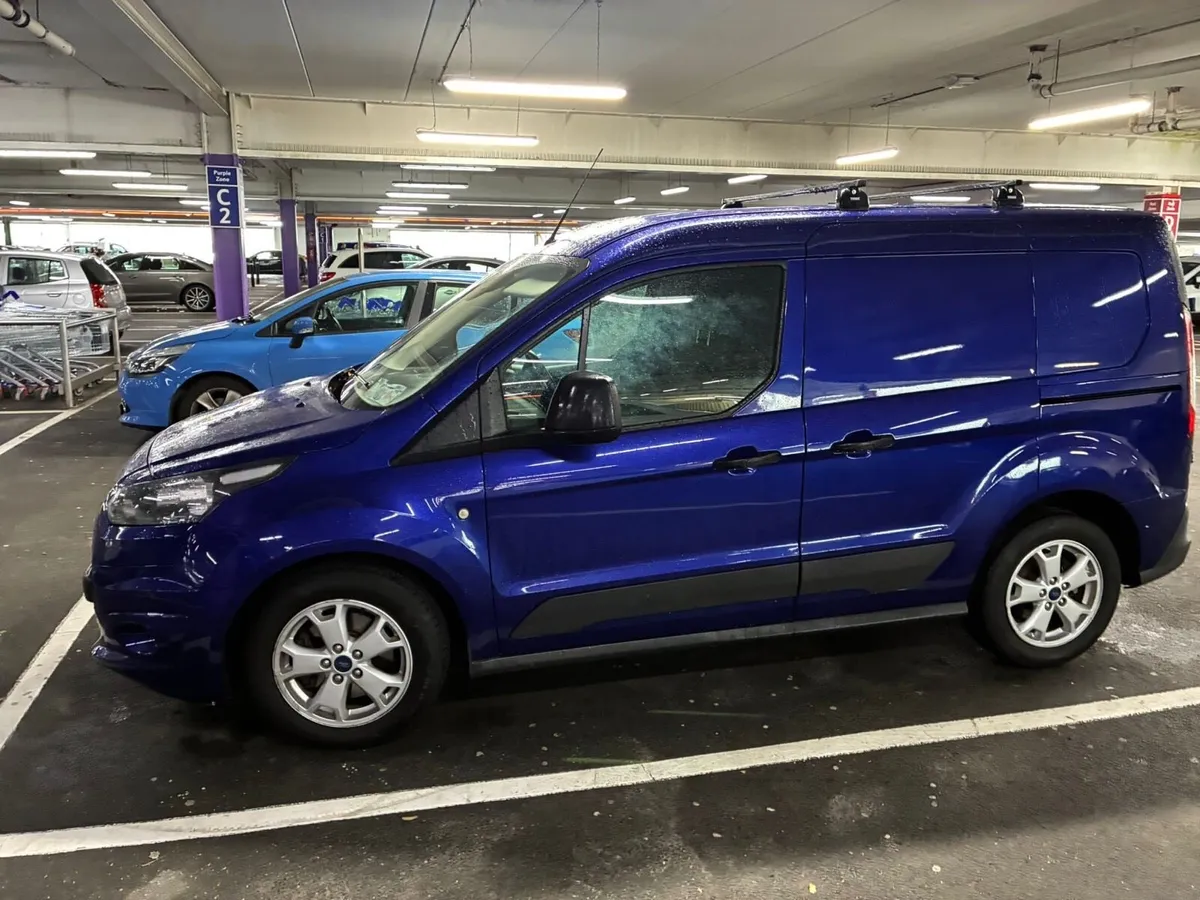 Ford Transit Connect - Image 3