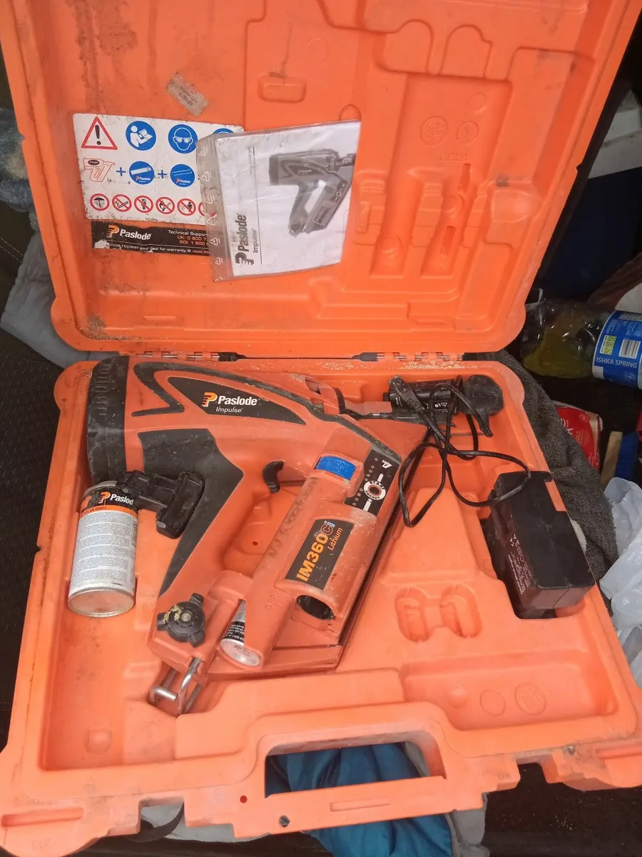 Paslode im360ci nail gun - Image 2