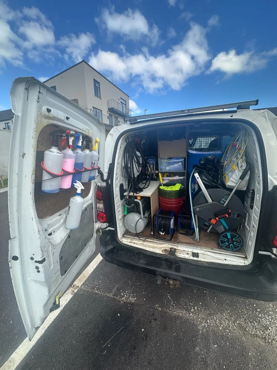 Full Car Mobile valeting business setup for sale - Image 1