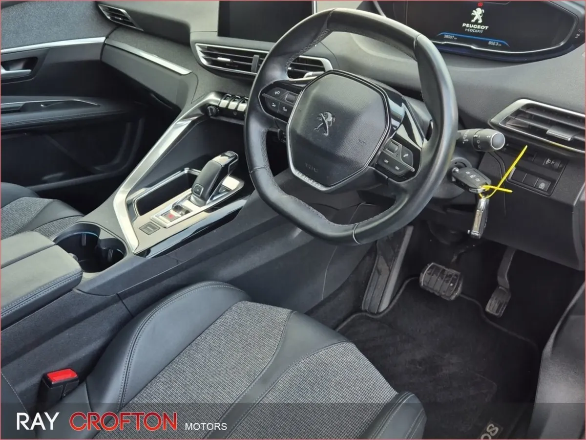 Peugeot 3008 1.2 Puretech 130bhp S S Auto Allure - Image 3