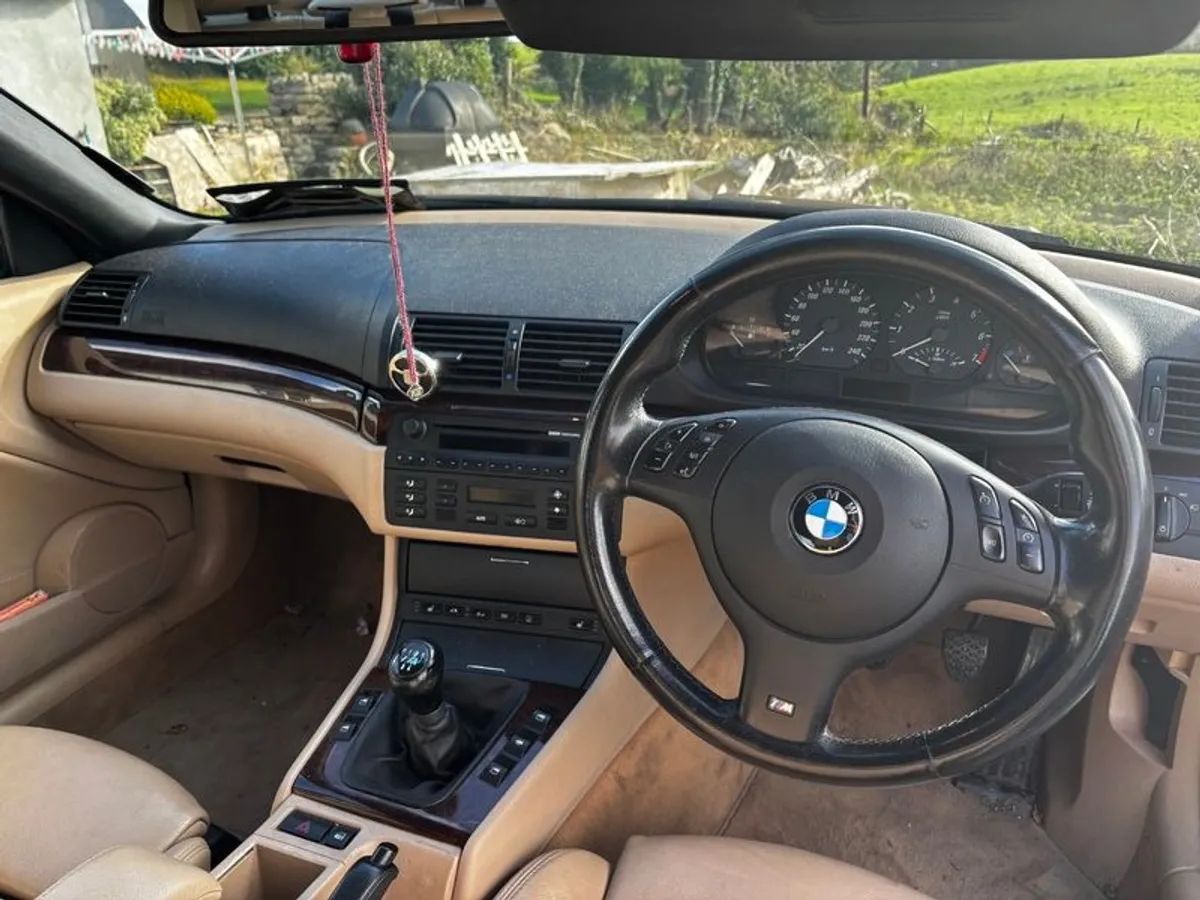 2005 BMW 325Ci Convertible - Image 4