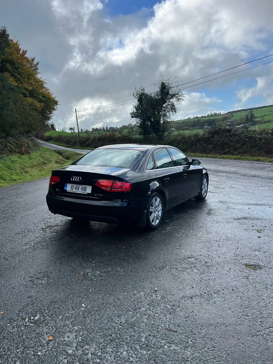 Audi a4 2010 - Image 2