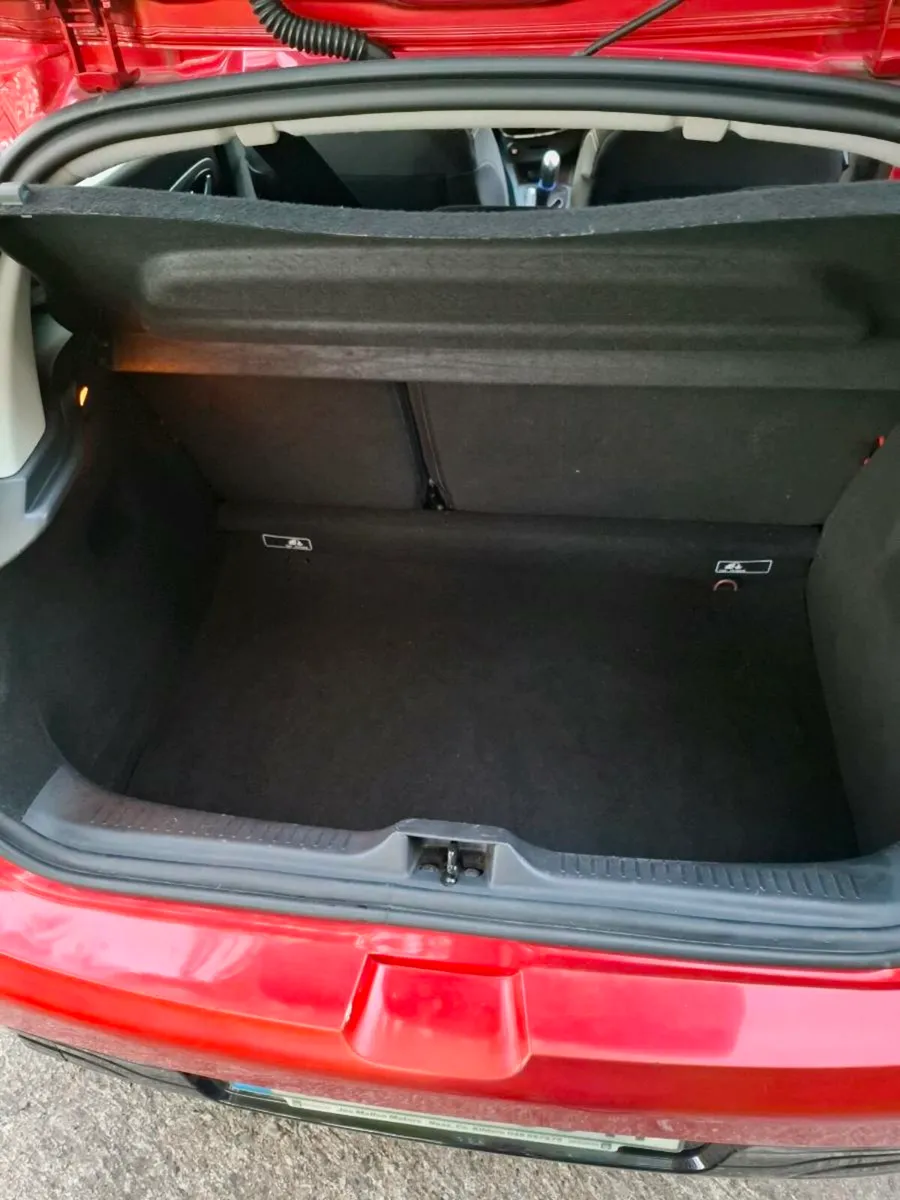 Renault Clio - Image 3