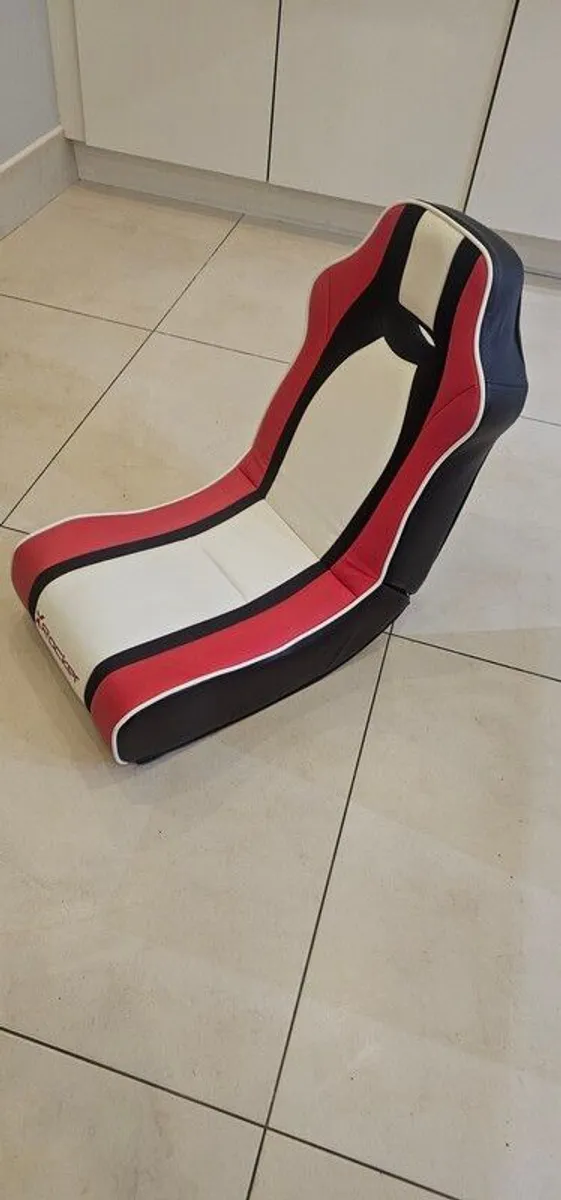 Rocker Gaming Chair - Image 2