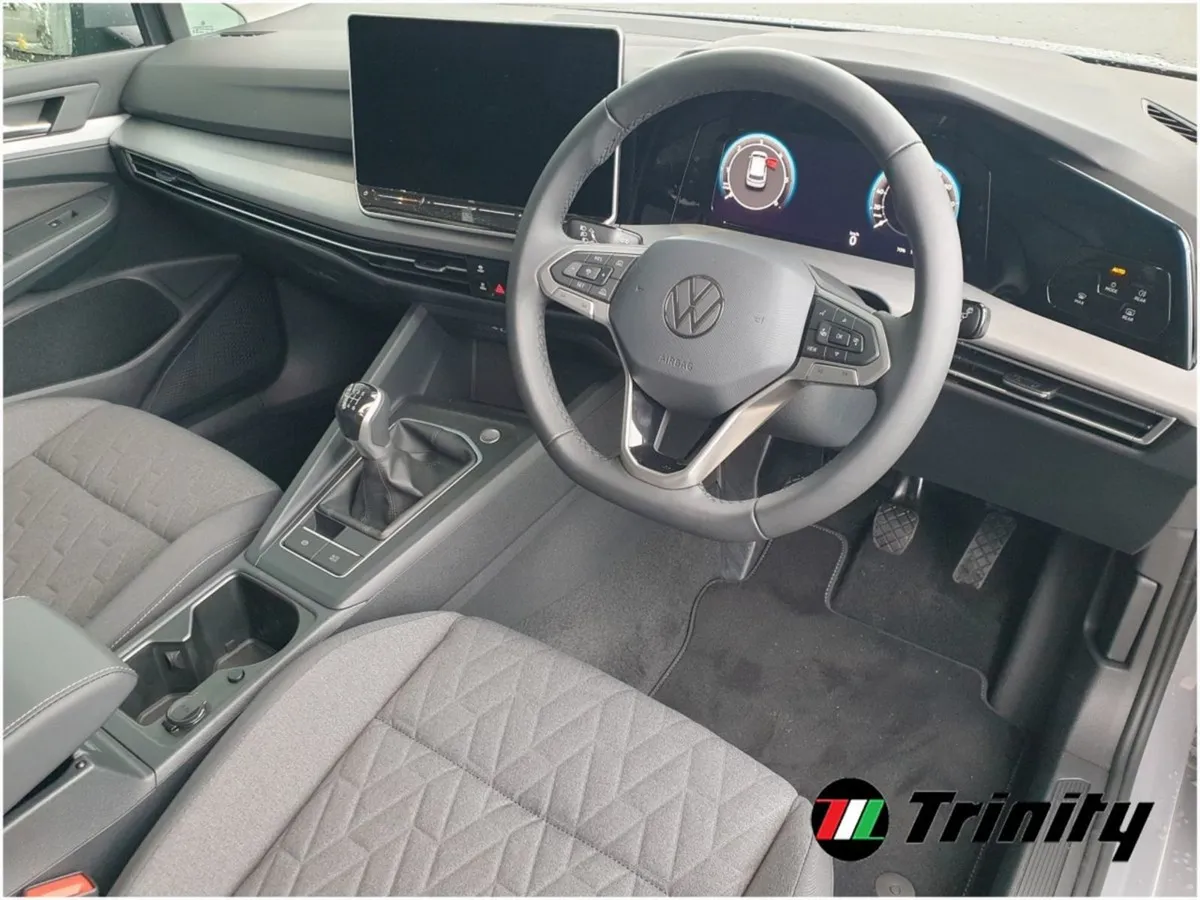 Volkswagen Golf 261 Commercial Edition 75 2.0 TDI - Image 2