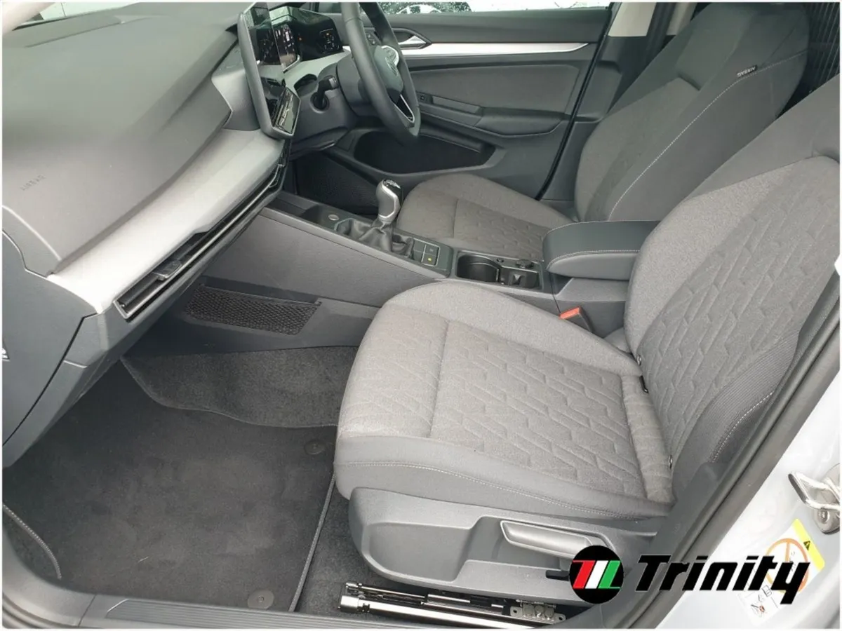 Volkswagen Golf 261 Commercial Edition 75 2.0 TDI - Image 4