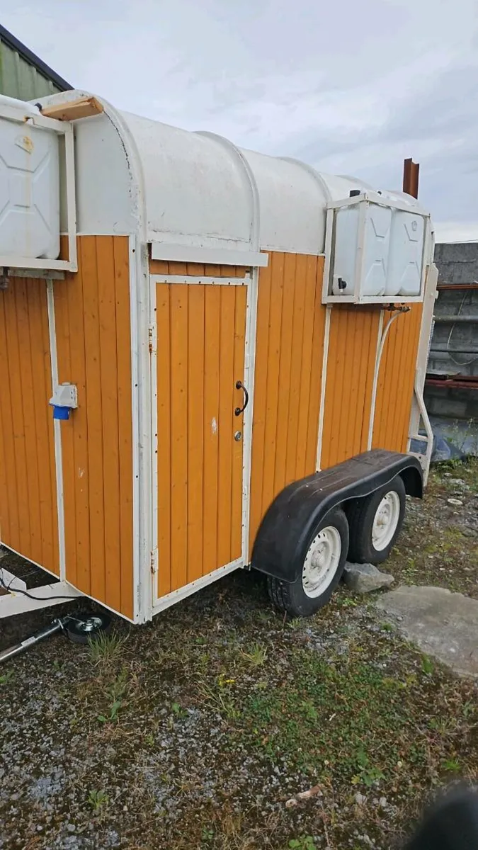 Catering Trailer - Image 3