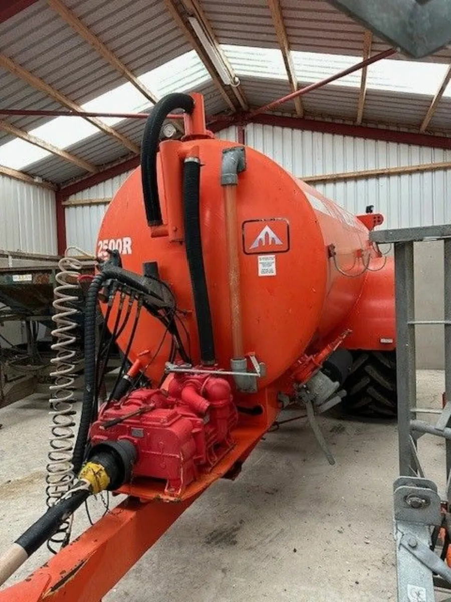 2014 Abbey 2500 Slurry Tanker - Image 1