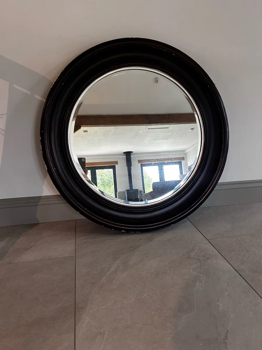 Mirror - Image 1