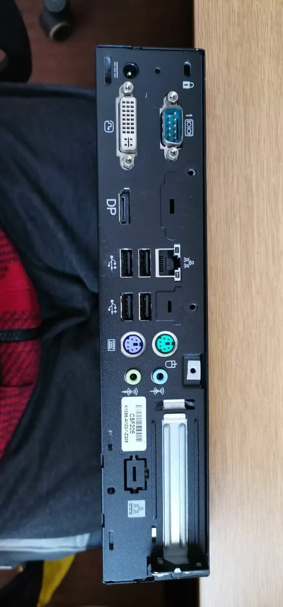 PC Fujitsu Futro S720 - Image 4