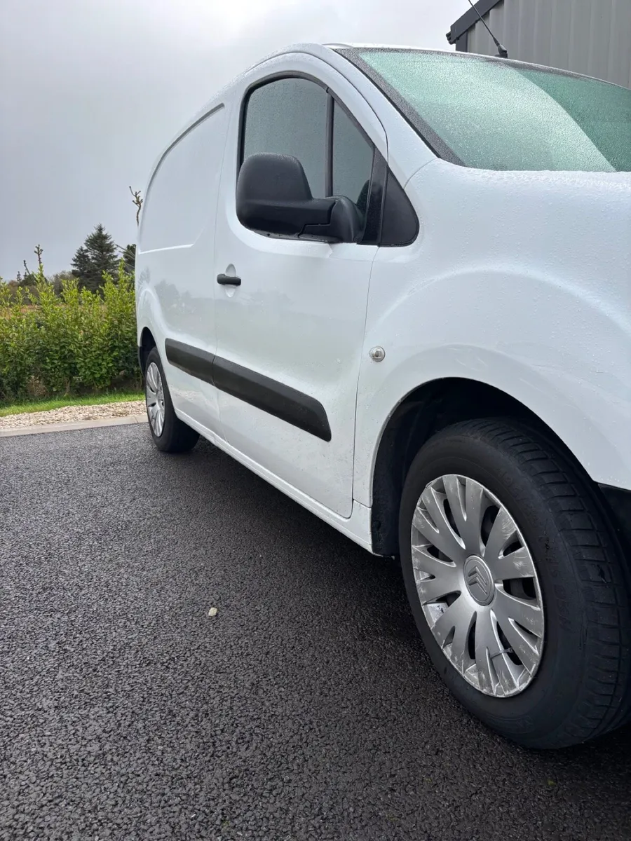 Citroen Berlingo HDI 75 625 Enterprise - Image 2