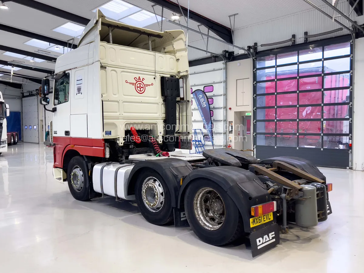 2011 (61) DAF XF 105.460 SPACECAB 6X2 MIDLIFT - Image 4