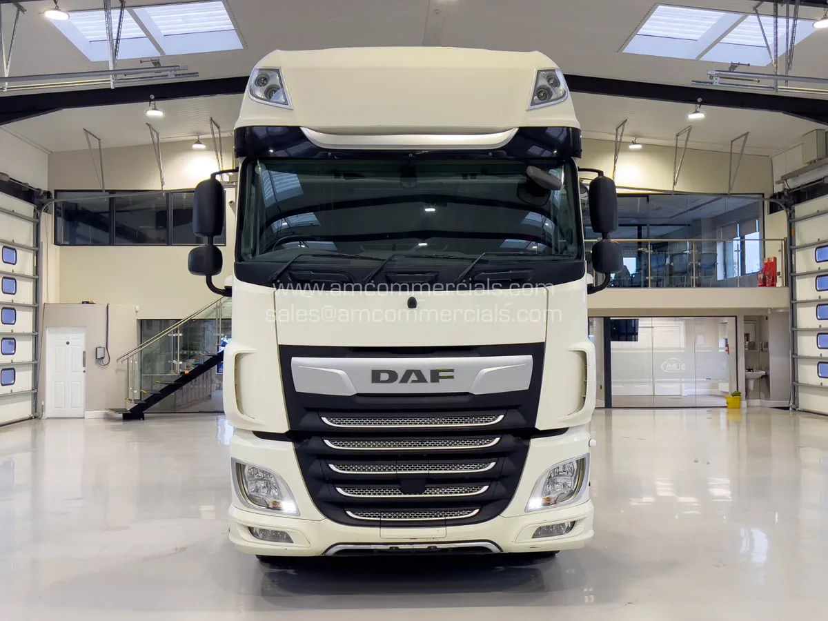 2019 (19) DAF XF 480 SUPERSPACE 6X2 MIDLIFT - Image 2