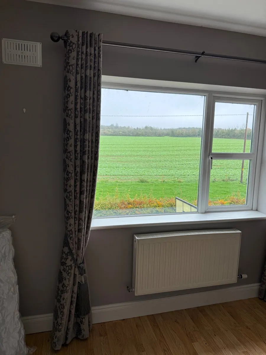 Curtains - Image 1