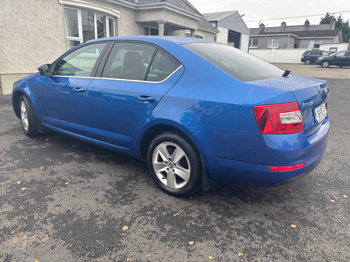 Skoda Octavia 2016 - Image 4