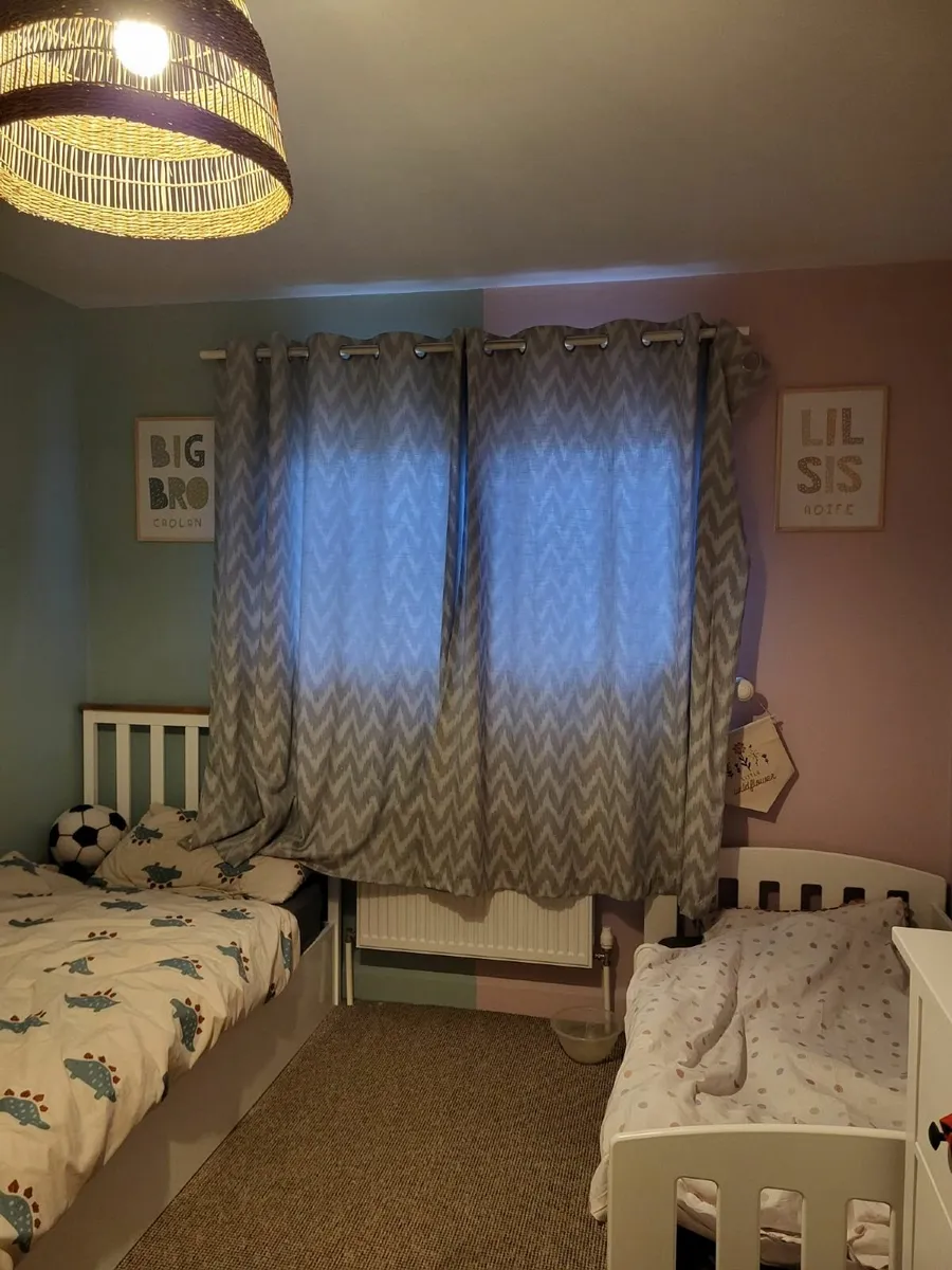 Curtains - Image 1