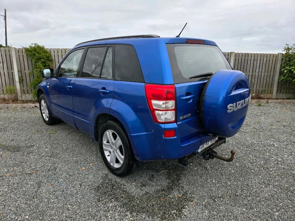 2008 Suzuki Grand Vitara Commercial - Image 4