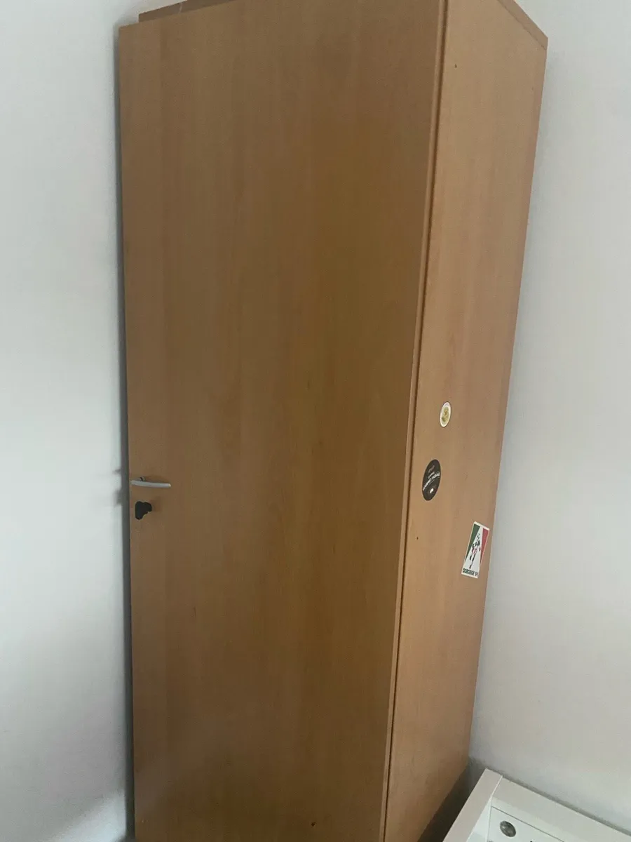 Wardrobe - Image 4