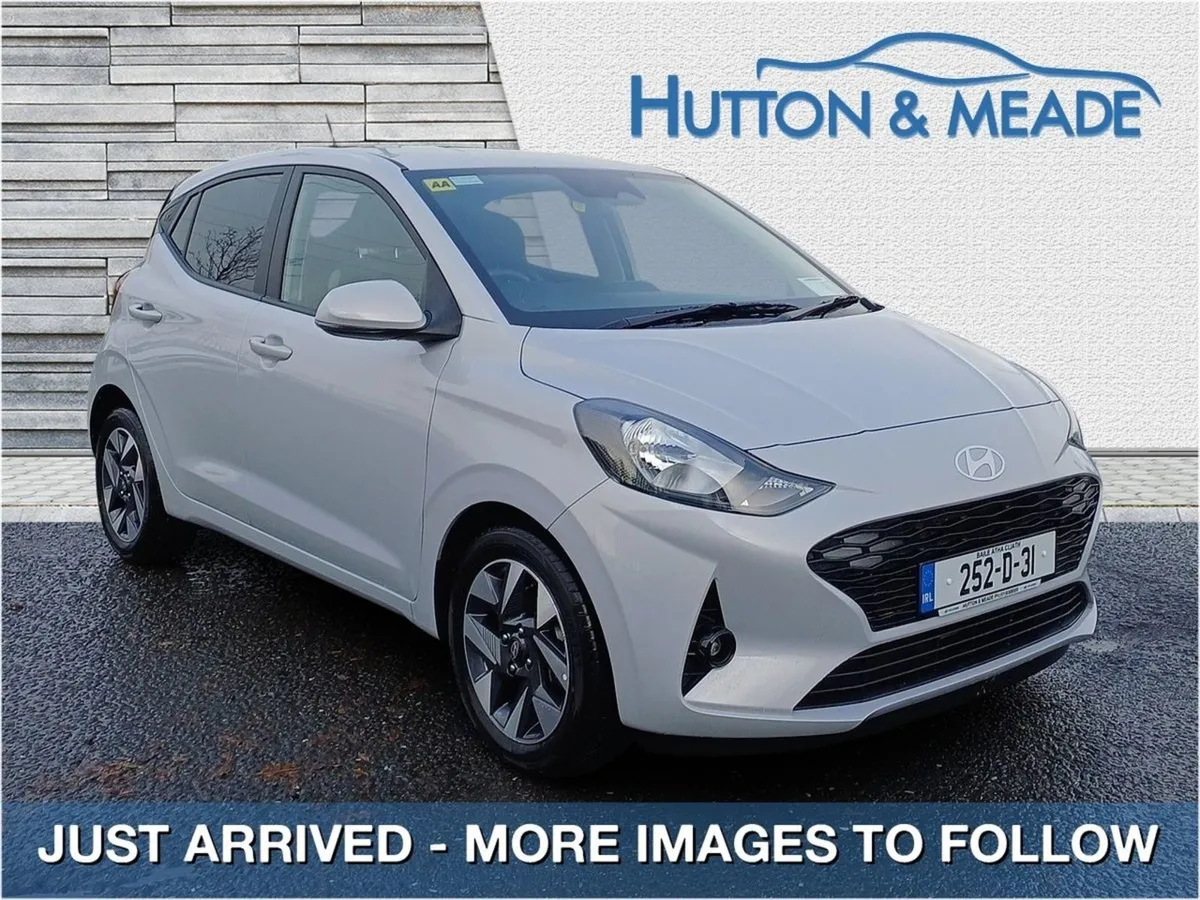 Hyundai i10 Delux Plus 1.0 Petrol 5dr - Image 1