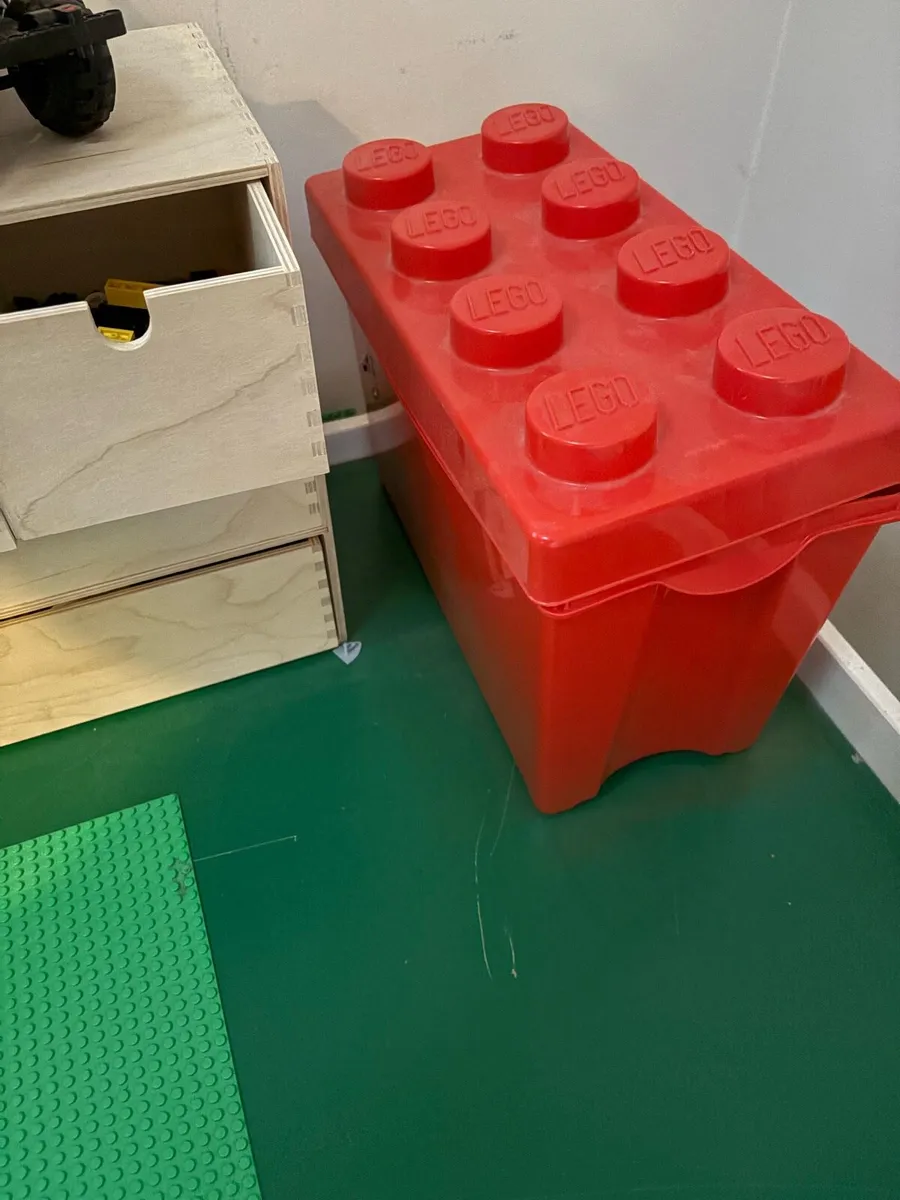 Lego table and Lego - Image 4