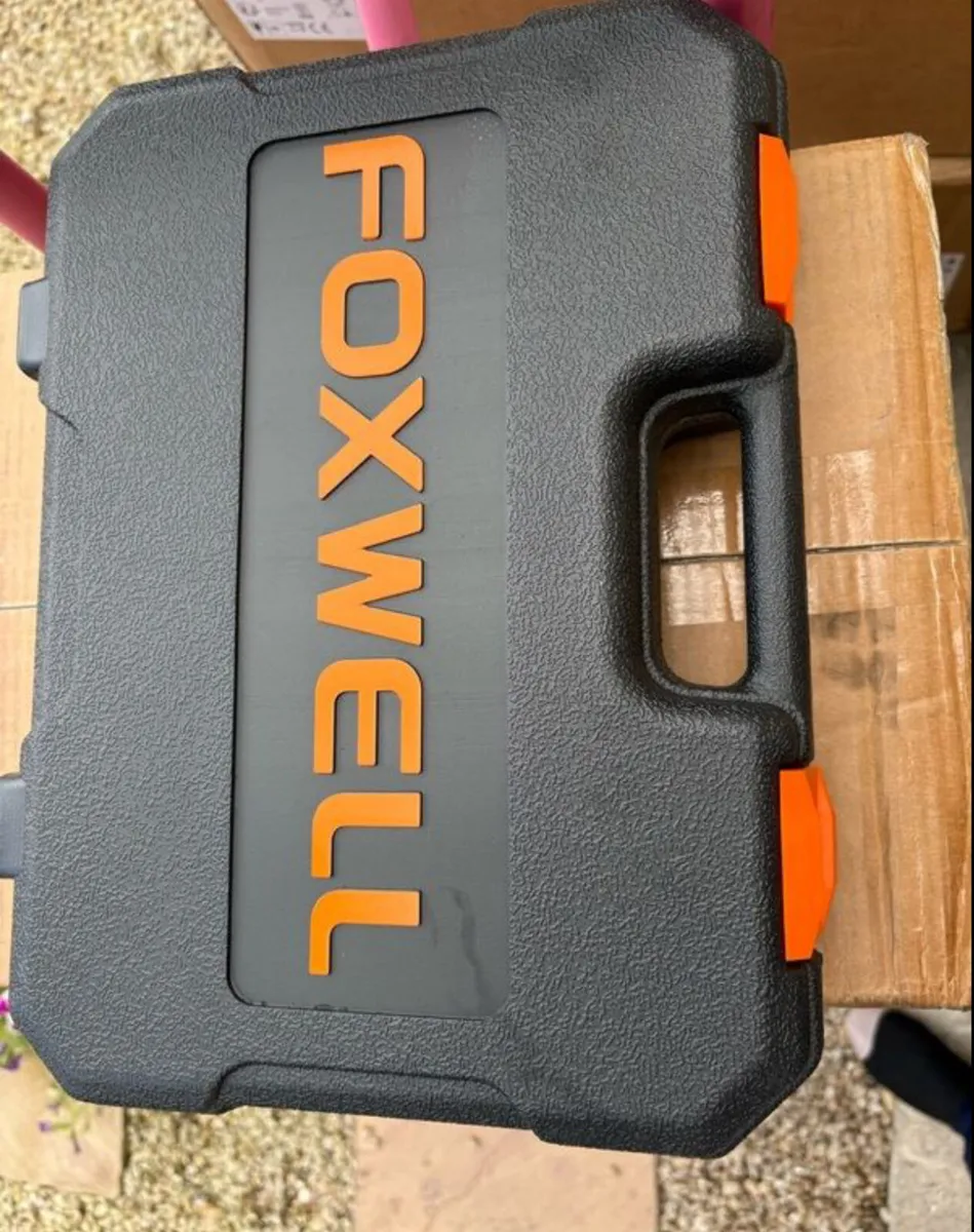 FOXWELL NT809BT OBD2 Bluetooth Car Diagnostic - Image 1