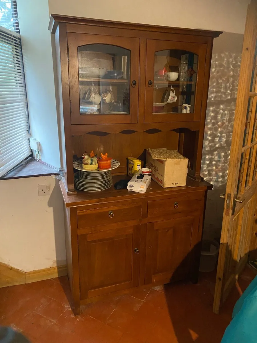 Dresser