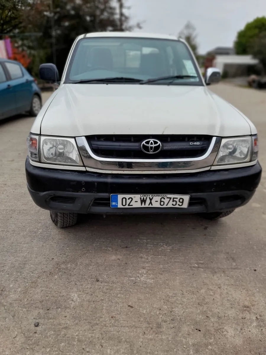 Toyota Hilux - Image 1