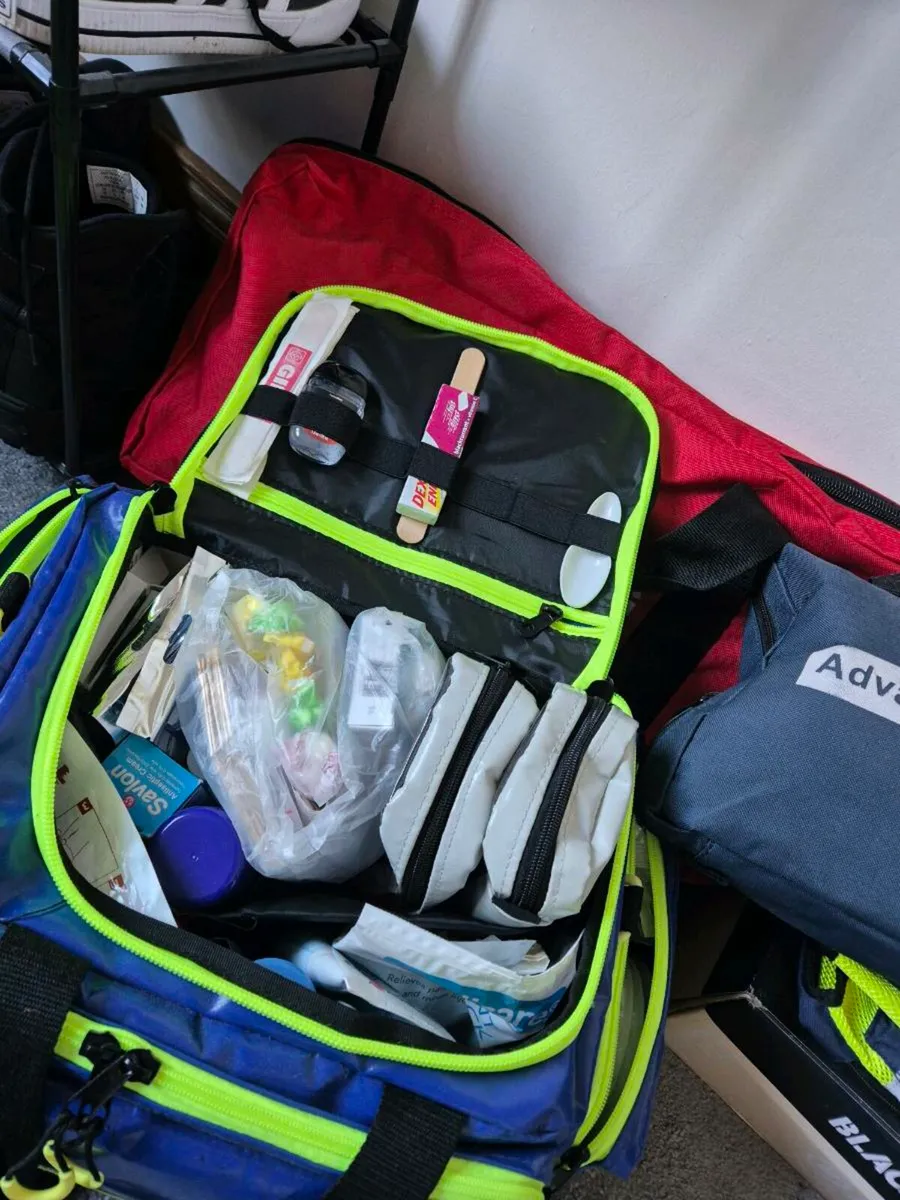Medical/First Aid Bags/Equipment - Image 3