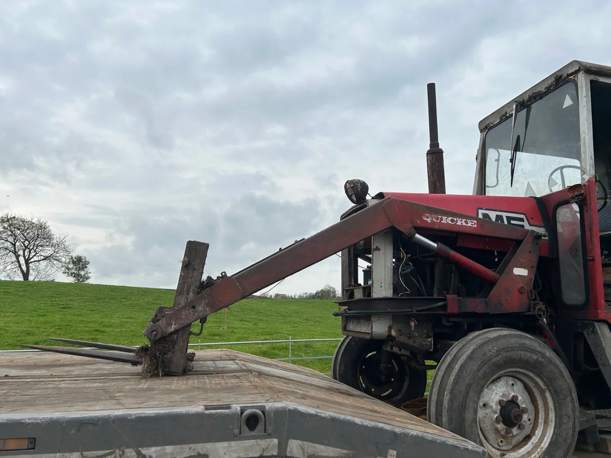 Quicke Loader To Suit MF 565 / 575 / 590 - Image 2