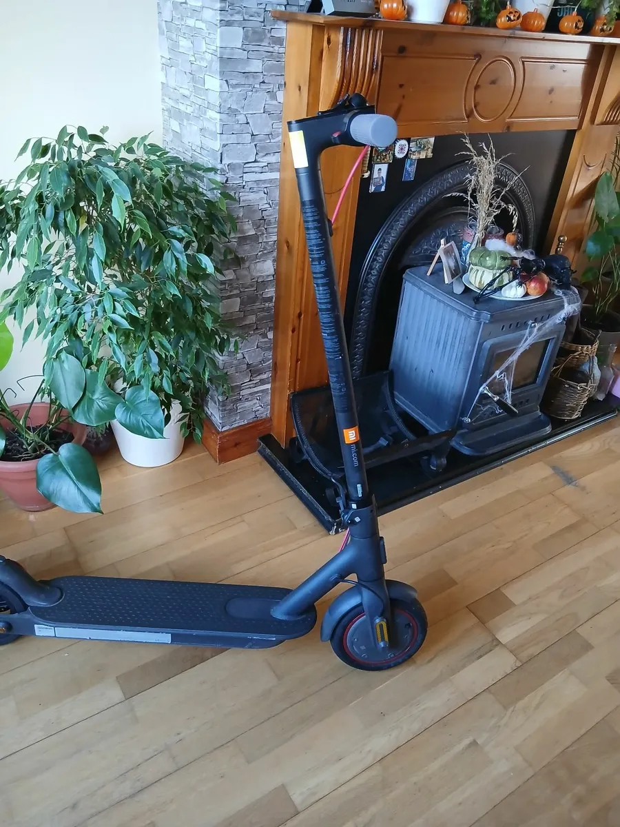 Electric scooter - Image 1
