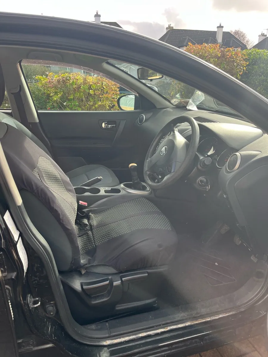 Nissan Qashqai - Image 4