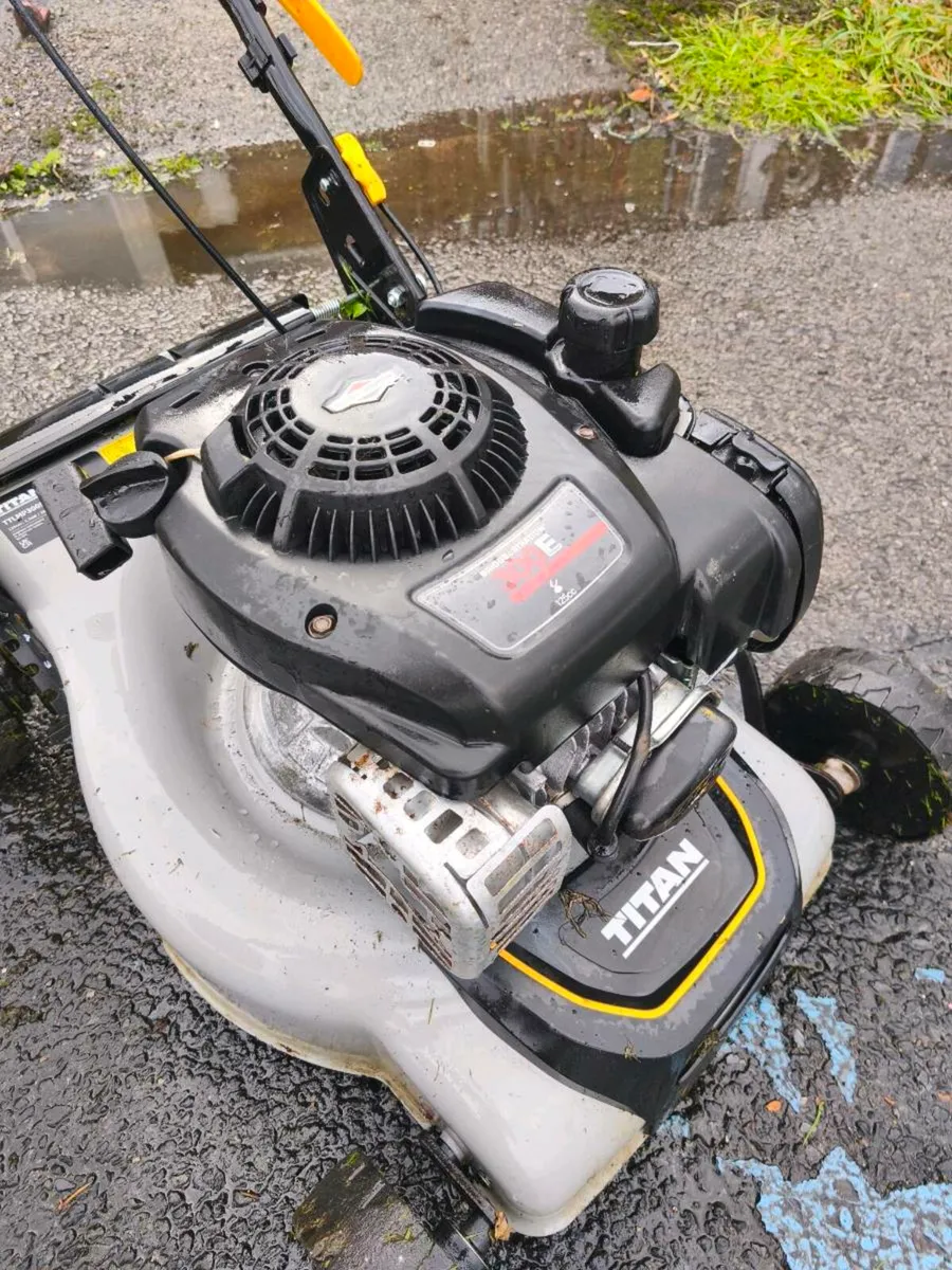 Self propelled Lawnmower - Image 1