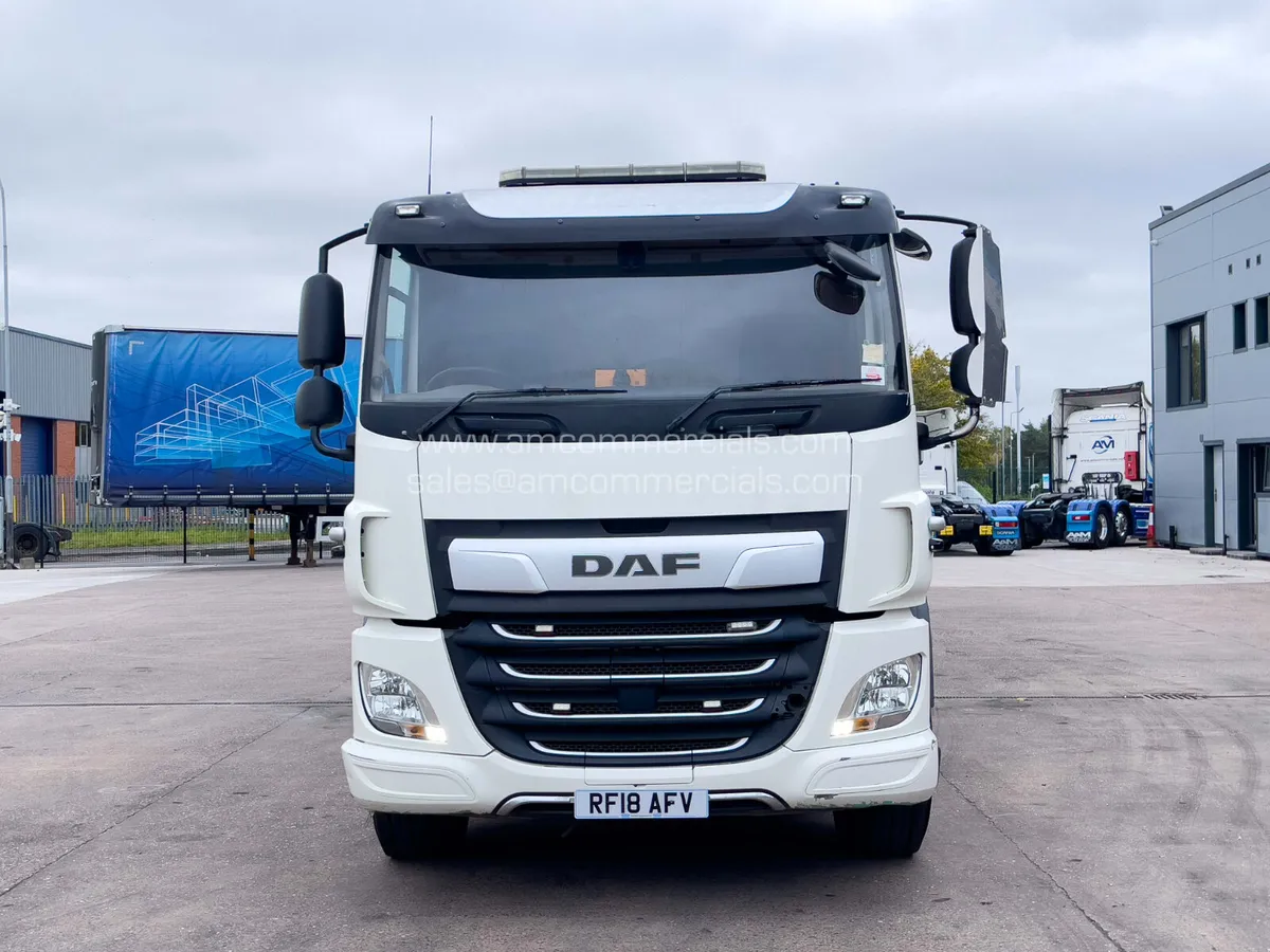 2018 (18) DAF CF 370 BRICK CARRIER DROPSIDE - Image 2