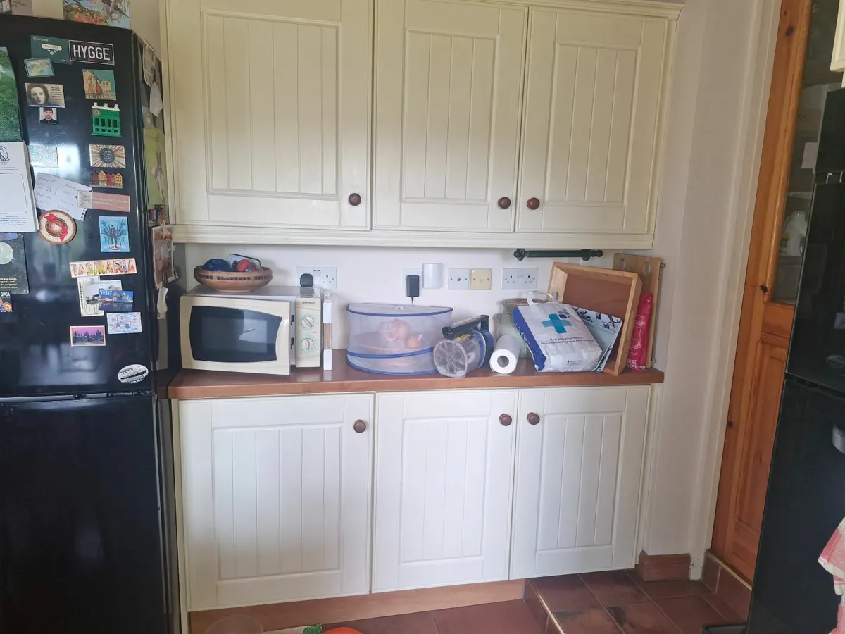 Kitchen cupboard doors - Image 2