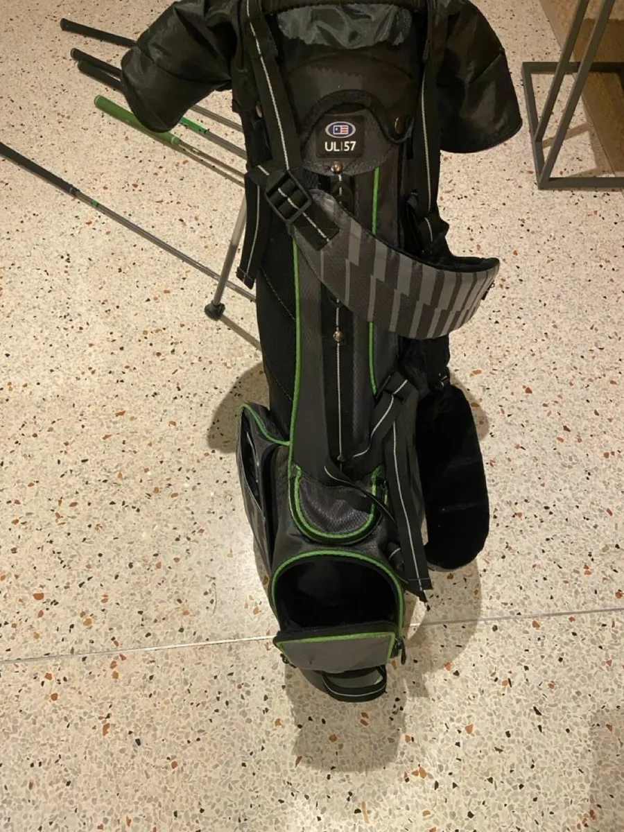 USA Golf junior clubs and bag - Image 1