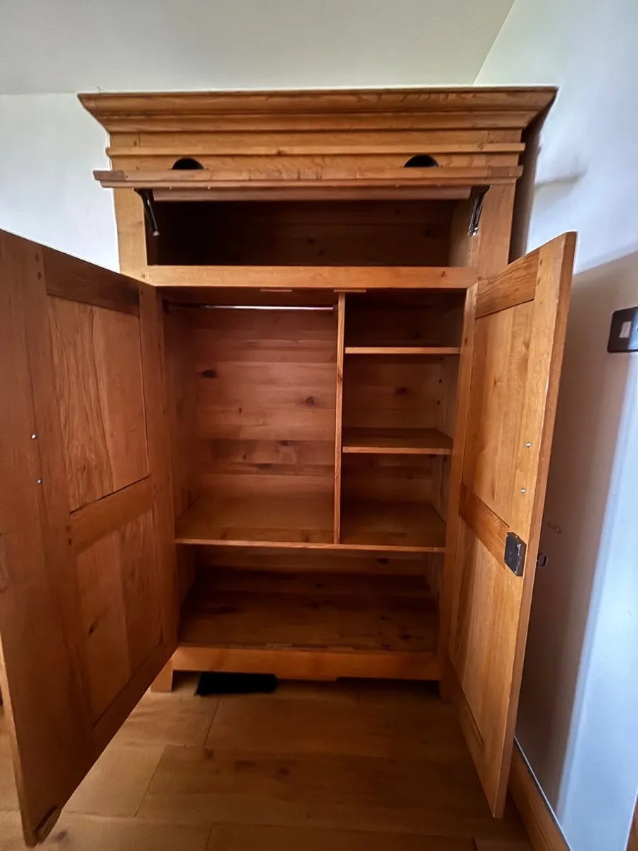 Oak Wardrobe - Image 2