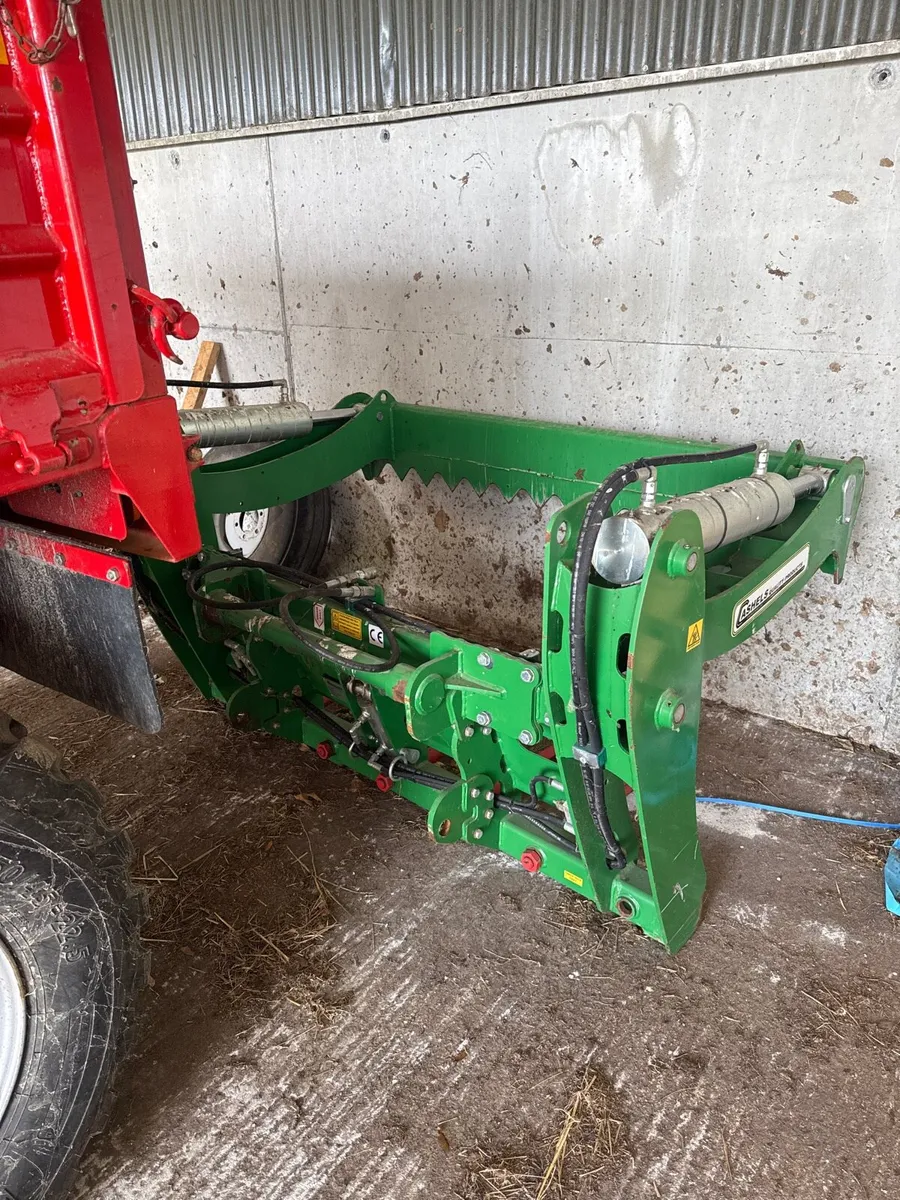 Cashels Bale Splitter - Image 1