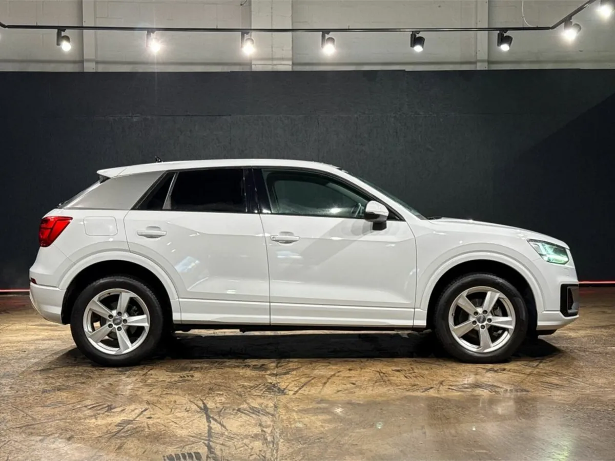 Audi Q2 1.0 TFSI - CRUISE CONTROL - REVERSE CAMERA - Image 3