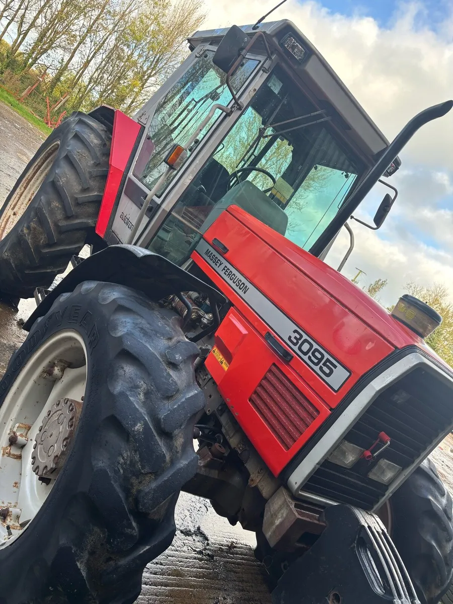 Massey Ferguson 3095 - Image 1
