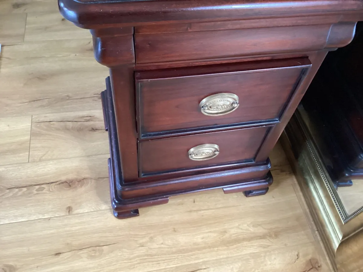Mahogany locker - Image 1