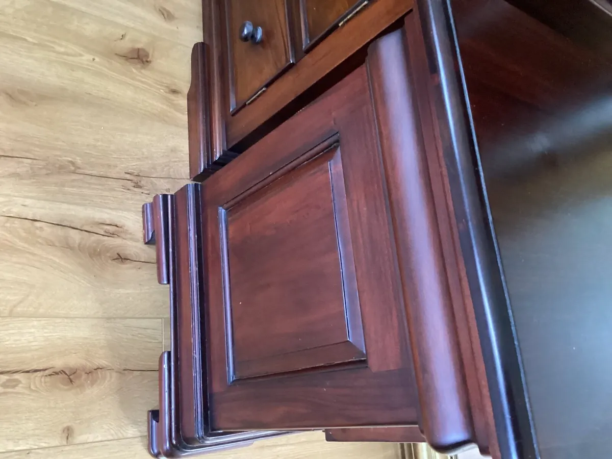 Mahogany locker - Image 3