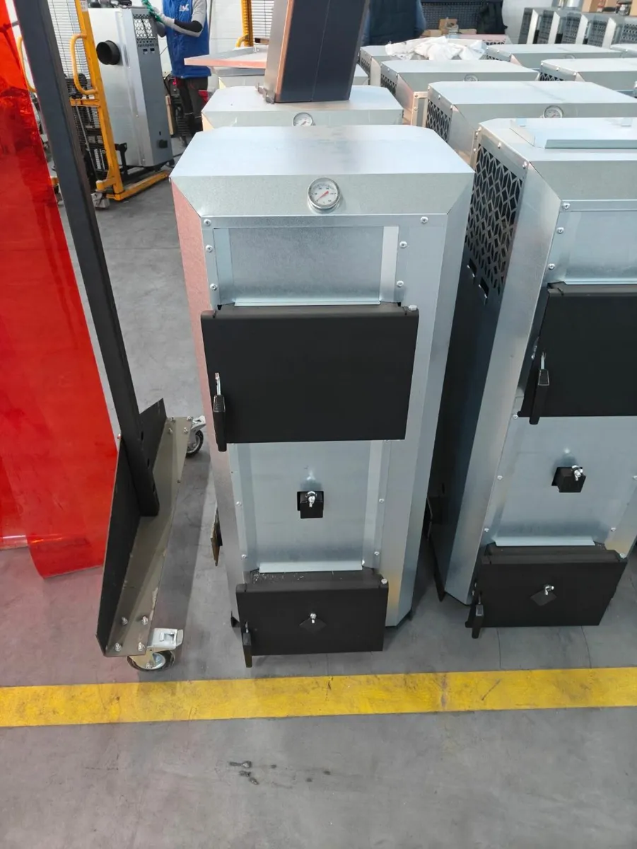 NG30 kw air heater (up to 400 m2) forusedoil+wood - Image 1