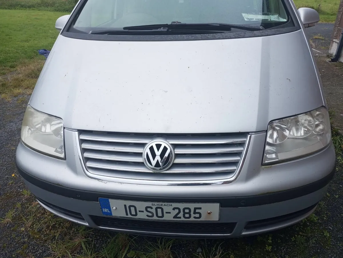 VW Sharan 2010 1.9D - Image 2