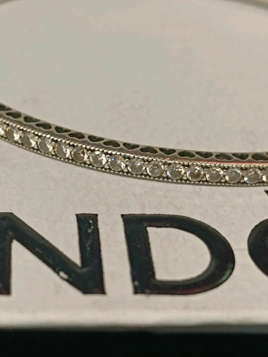 Pandora Radiant Heart Bangle - Image 2