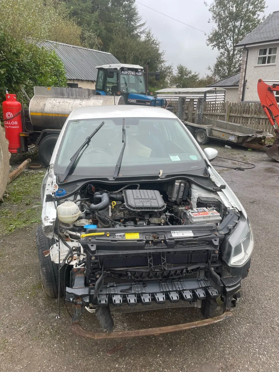 Car - Image 1
