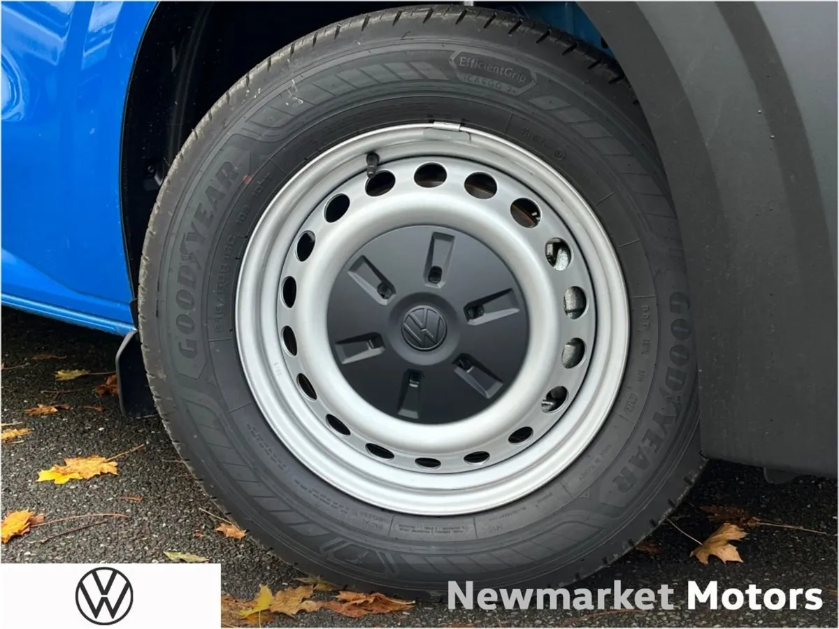 Volkswagen Transporter Factory Towbar AND Roof Ba - Image 2