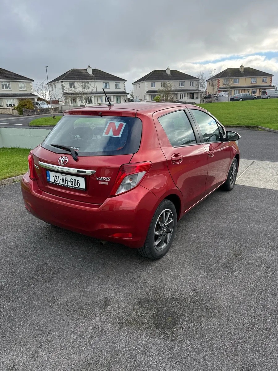 2013 Toyota Yaris - Image 4