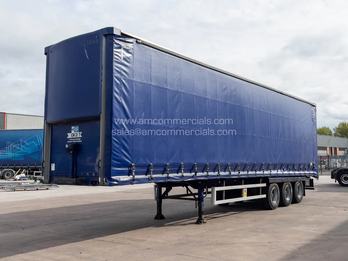 2011 SDC 4725MM TRI AXLE CURTAINSIDE TRAILER - Image 3
