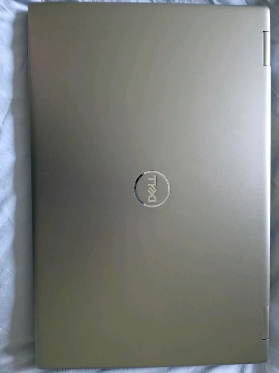 Dell Precision 7770 with i7-12850HX, RTX A3000 12 - Image 1